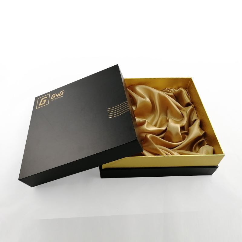 customized cardboard gift box